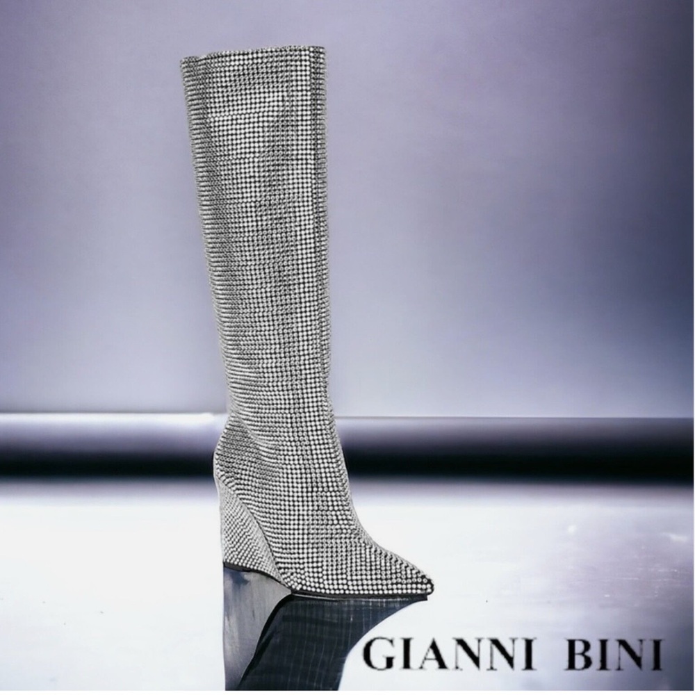 Gianni Bini Black and White Heeled Boots
